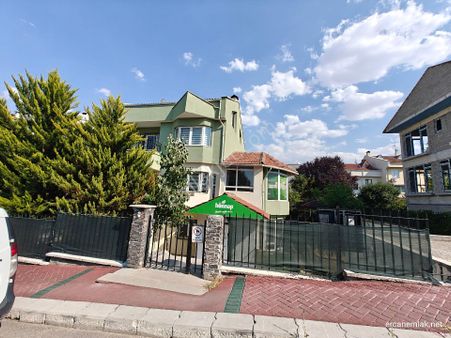 Çayyolu İlko Da Satılık Villa, Büyük, Çift Arsalı, Müstakil,
