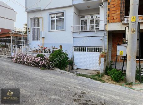 "demirol'dan" Topağaç'ta Nezih Sokakta Kiralık 2+1 Yüksek Giriş