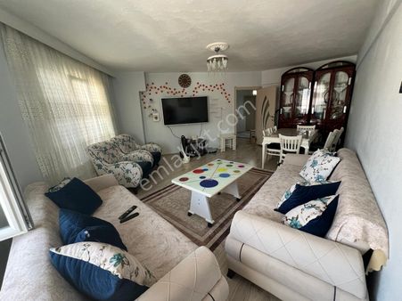 Çorlu Kırkova Cad.üzerinde 3+1 145m2 Ara Katta Satılık Daire!!!