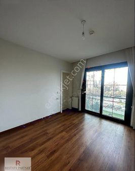 Ataşehir Trendist Sitesi 4+1 Satılık Daire