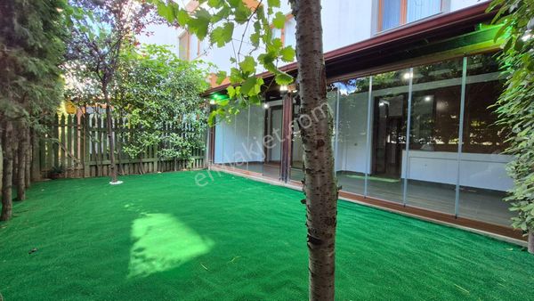 Remax Mavi'den Yayla Park Sitesinde Havuzlu İki Verandalı Bahçeli 2+1 Daire