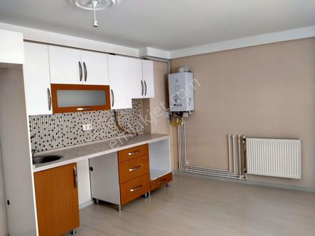 Seferihisar Hıdırlık Mahallesinde Locate Den Satılık 2+1