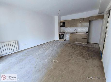 Tuzla Şehriyaz Beşevler Sitesi 2+1 Satılık Daire