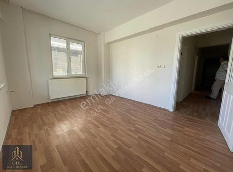 Kapaklı Kültür Merkezinde 80m2 Satılık 2+1 Yüksek Giriş Daire !!