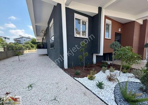 Manavgat Ilıcada Merkezi Konumda Asansörlü 3+1 Satılık Dublex !!