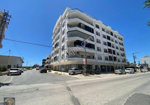 Arsuz Karaağaç Cumhuriyet Mahallesinde Satılık Lüks 5+2 Çatı Dubleks