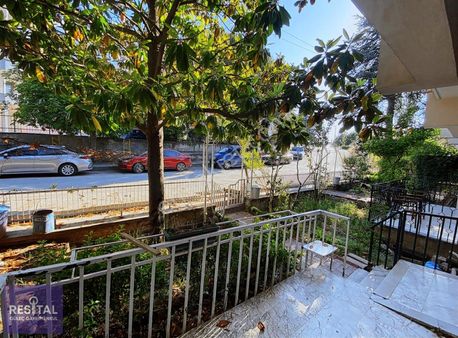 Beşevler Metro Durağı Yanı Satılık 5+1 Tripleks Villa