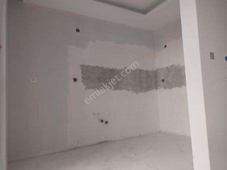Çığır Emlak Emirefendi Mah Otagar Yakın 2+1 Sıfır Daıre