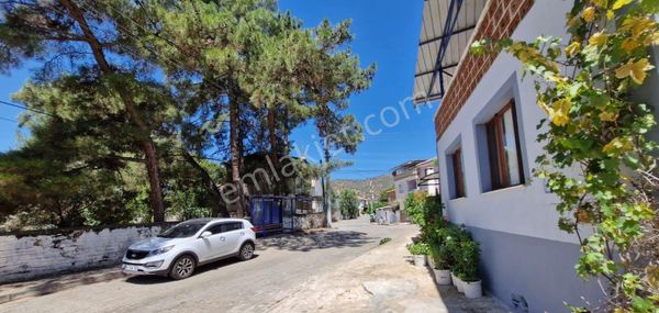 Satılık Müstakil Ev – Bayındır Zeytinova’da