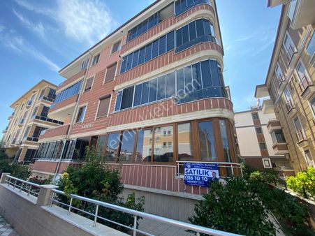 Akçay Sarıkız File Arkasında Satılık 4+1 Geniş Daire