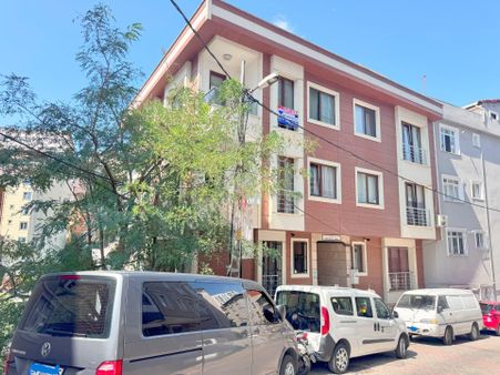 Kağıthane Ortabayırda Merkezi Konumda Satılık Dublex Daire