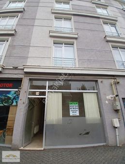 Çamlıca Mahallesinde Satılık Cadde Üzeri 2 Katlı Dükkan