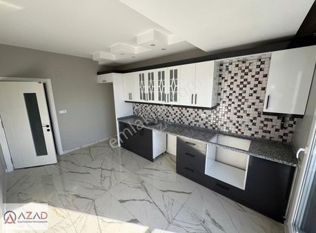 Azad - Fatih İlk Okulu Civarında Tek Bloklu Satılık 3+1 Daire