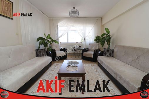 Osmanlı Mahallesinde 11.cadde'de Site İçinde 3+1 Satılık Daire