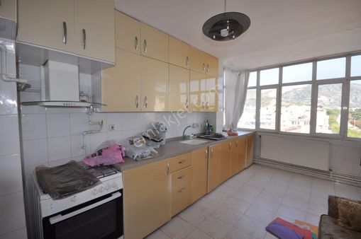 Söke Fevzipaşa Mh. Satılık 3+1 Daire