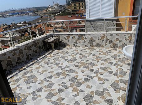 Cumhuriyet Mah 3+1 Alt 1+1 Üst Ful Göl Manzaralı Dublex Daire