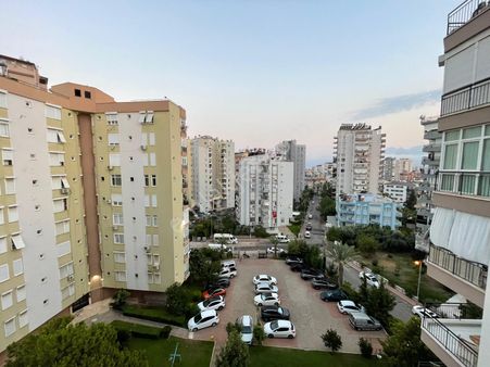 Konyaaltı Pınarbaşında Satılık 3+1 Site İçi Arakat Daire