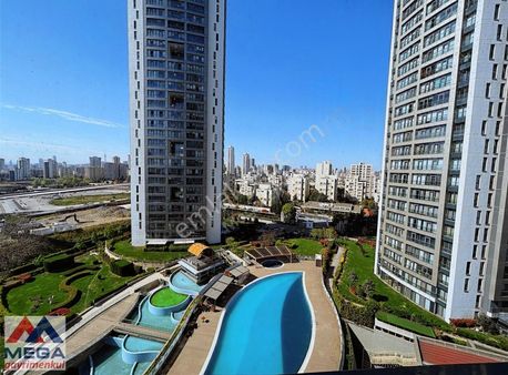 Mega Gayrimenkul'den Brandıumda Havuz Cephe Satılık Boş 2+1