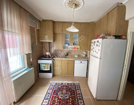 Samsun İlkadım Adalet Mahallesi'nde 3+1 Satılık Daire