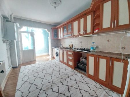 71 Evler Mh. Bakımlı Arakat Geniş 2+1 Uygun Fiyat Satılık Daire
