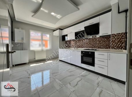 Loca'dan M.kemal'de En Üst Katta 3+1 E.banyolu Lüx Daire !!!