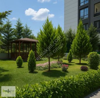 Beylikdüzü'nde Kolejler Bölgesinde Villa Tadında Giriş Kat!