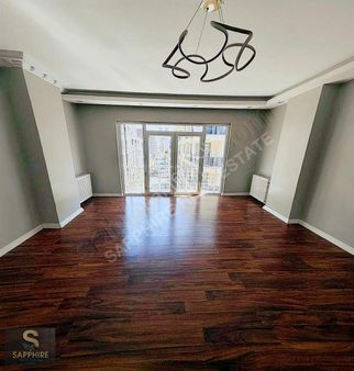 Sapphıre İnşaattan Metrobüs Yürüme Mesafesinde Satılık 2+1 Daire