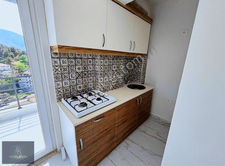 Tekke Mahallesinde 1+1 Harika Şehir Manzaralı Asansörlü Apart