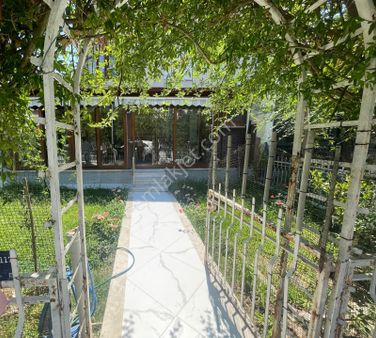 Davutlar Zeybek Sitesinde Kiralık Bahçeli Trıblex