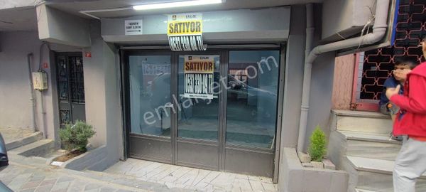 Yüzyılda Satılık Her İşe Uygun Süper Konumda Giriş İş Yeri