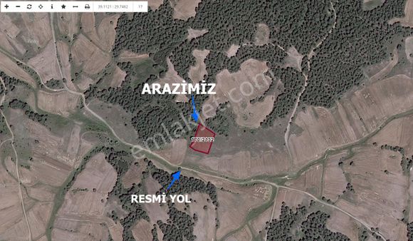 Kütahya Aslanapa'da 2.708 M2 Dümdüz Arazi Gölete Yakın Fırsat