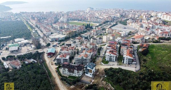 Erdek Alaettin Mahallesi'nde 3 Balkonlu Satılık 2+1 Ferah Daire