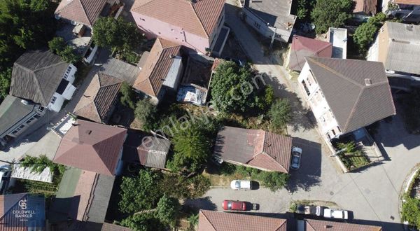 Arnavutköy Boğazköy'de Satılık 128 M² Arsa + 2 Katlı Yapı !