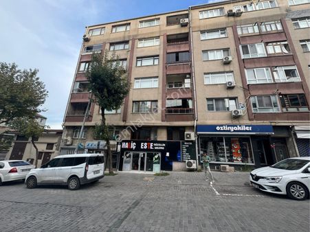 Fatih Haliç Caddesinde Satılık Giriş 350 M2 İşeyeri Dükkan