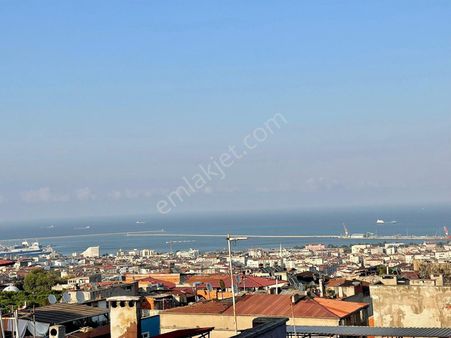 Evim-nur'dan İlyasköy Mh. 5+1 Deniz Manzaralı 17 Yıllık Dubleks Daire..