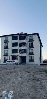 Mt Global Emlak'dan Şinasi Mahallesin Satılık 3+1,1.2.3.4. Kattaki Daireler Satılıktır.