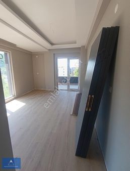 İncesu'da Denize 200 Mt Deniz Manzaralı 1+1 Satılık Daire