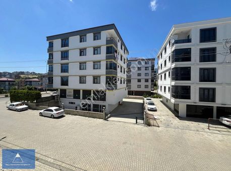 Toplu Konut Bulvarı Yanıbaşında Geniş 2+1 Ara Kat Daire