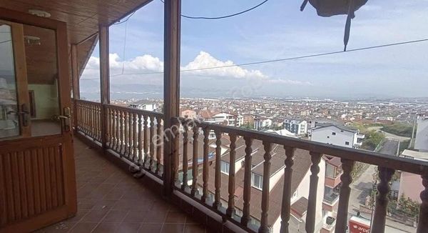 Çakır Gayrimenkul'den Gölcük Piyalepaşa Mah. 3+1 Satılık Daire