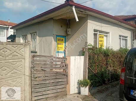 Yön Gayrimenkul Satılık Mustakıl Bahceli Eski Yapı