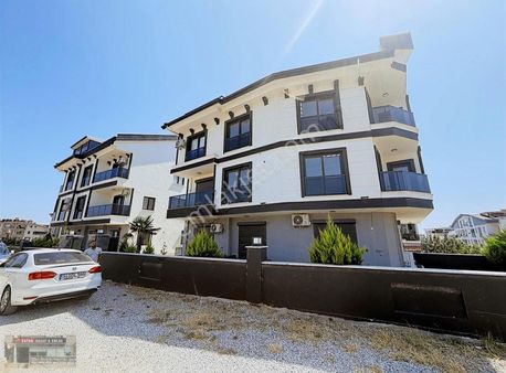 Efelerde Satılık Site İçinde 2+1 Daire