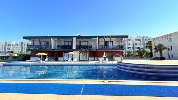 Susanoğlu’nda 1+1 Havuzlu Site İçersinde Satlık Daire