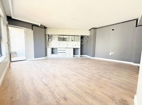 ⫷er-söz⫸tıp Fakültesi Cad Üzeri Sıfır Binada 2+1 Amerikan Mutfak