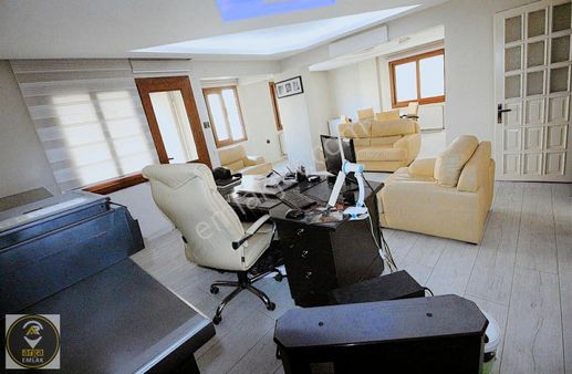 Arga'dan Menderes Cd. Üzeri Satılık Daire (işyeri)