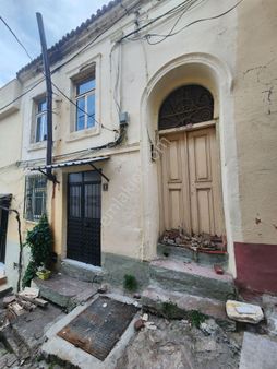 Ayvalık Merkezde Müstakil 3+1 Rum Evi