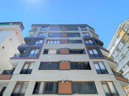 İstanbul House'dan Hastane Yakını 5+2 275m2 Sıfır Dubleks Daire