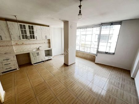 Prestij'den Yeni Mah'de Asansörlü Geniş Oturumlu 3+1 Daire