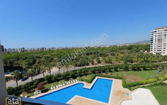 Çiftlikköyde Lüx Site İçerisinde Muhteşem Peyzajlı 1+1 Satılık