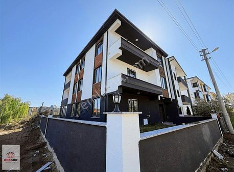 Denize 300 M Uygun Fiyata Sıfır 2+1