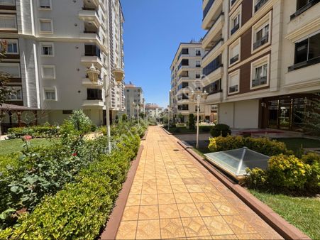 Gaziantep Şehitkamil Atatürk Mahallesi Satılık 4+1 Daire